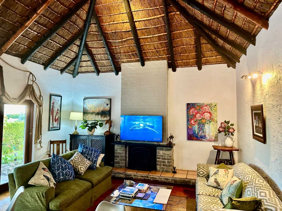 7 Bedroom Property for Sale in Westcliff Western Cape